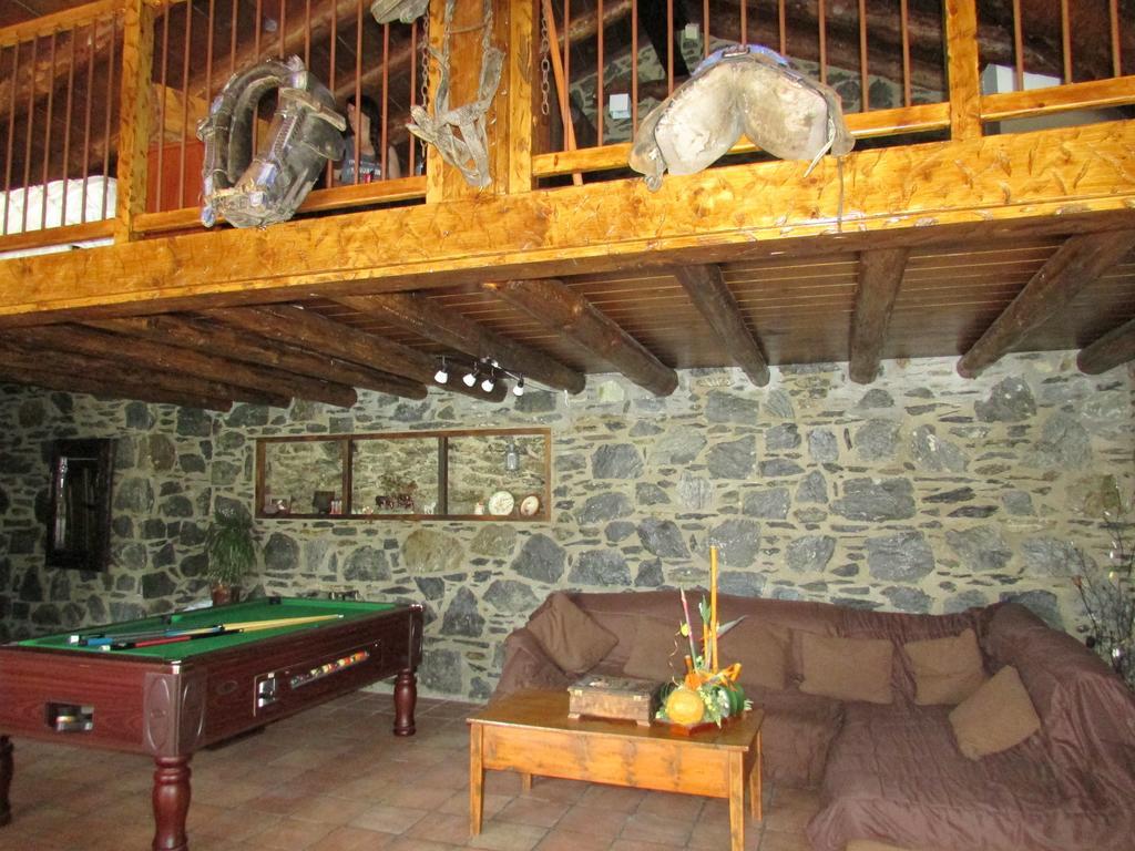 Casa Rural Restaurant Borda Patxeta カニーリョ エクステリア 写真