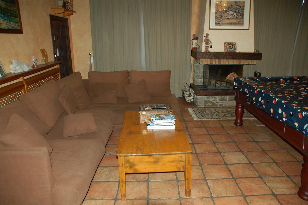 Casa Rural Restaurant Borda Patxeta カニーリョ エクステリア 写真